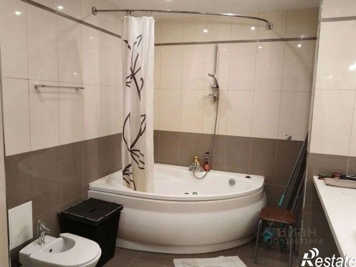 2-комн квартира Комсомольская улица, 60,  д. 60