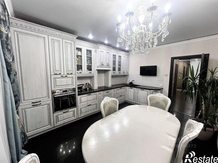 3-комн квартира улица Льва Толстого, 64,  д. 64