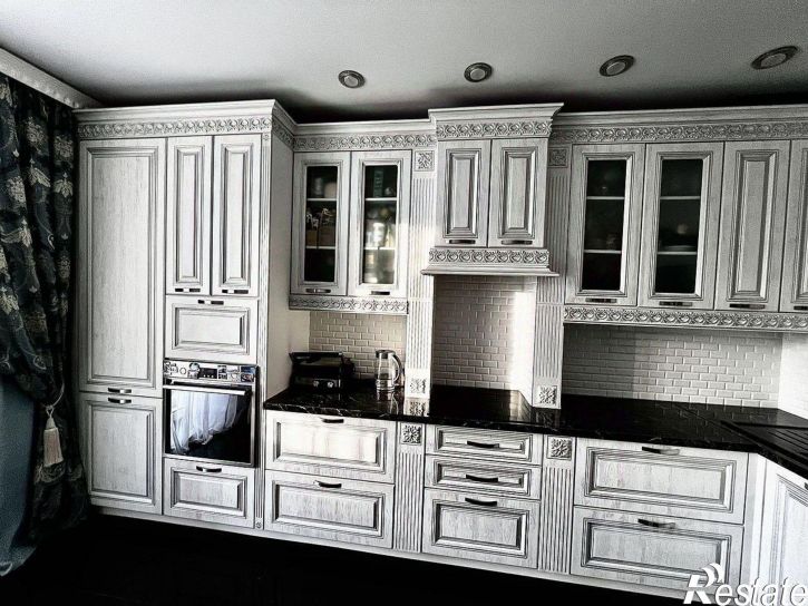 3-комн квартира улица Льва Толстого, 64,  д. 64