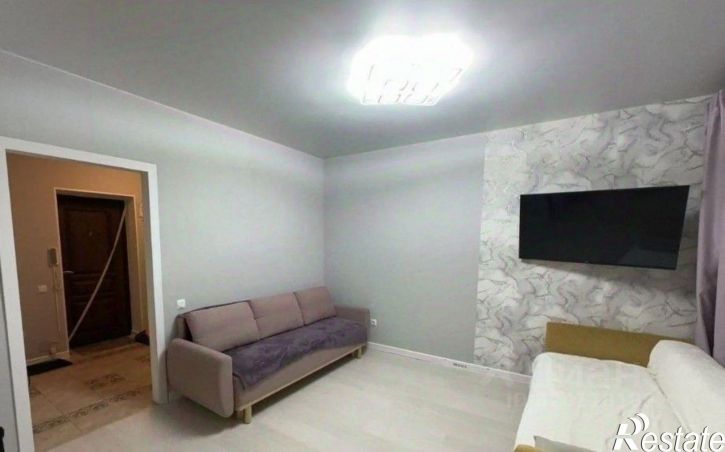 2-комн квартира ул Революции, 228 1,  д. 228 1,  к. 1