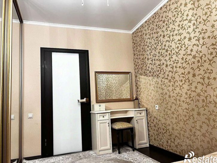 3-комн квартира улица Льва Толстого, 64,  д. 64