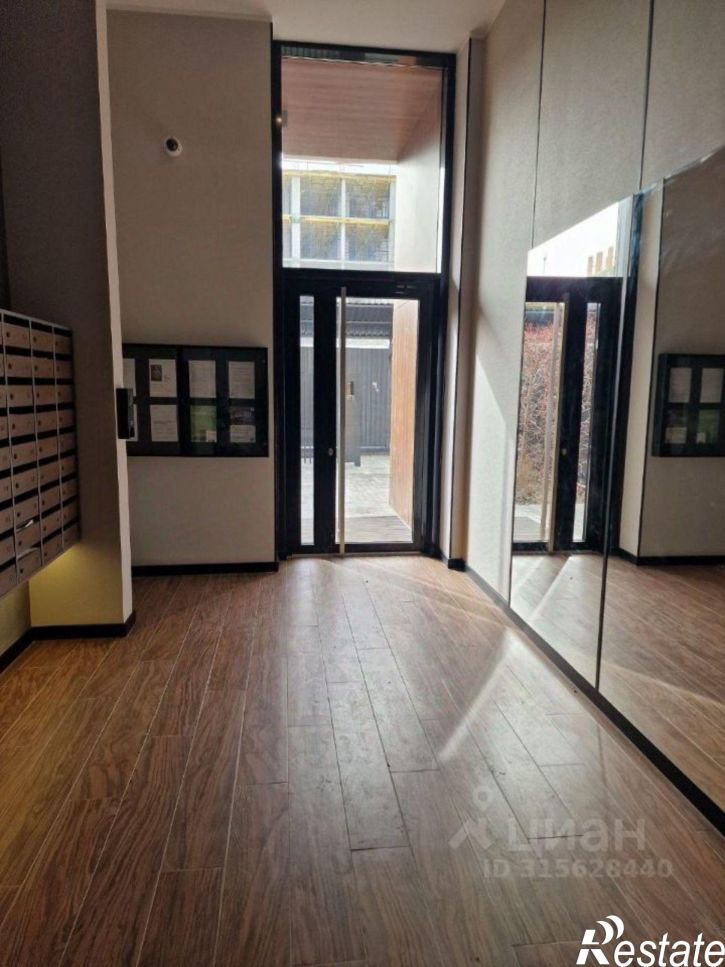 3-комн квартира улица Муравленко, 9 к1,  д. 9 к1