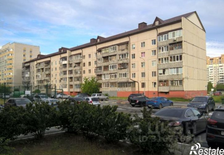 3-комн квартира улица Энергостроителей, 12,  д. 12