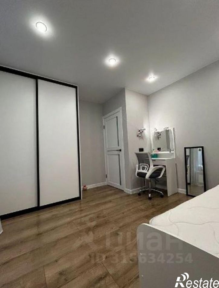 2-комн квартира ул Обдорская, 1,  д. 1