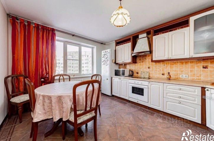 3-комн квартира ул Пермякова, 69 2,  д. 69 2,  к. 2