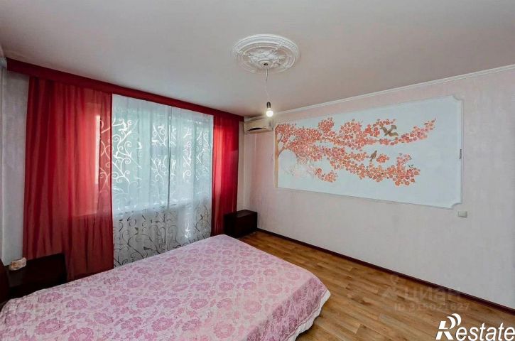 3-комн квартира ул Пермякова, 69 2,  д. 69 2,  к. 2