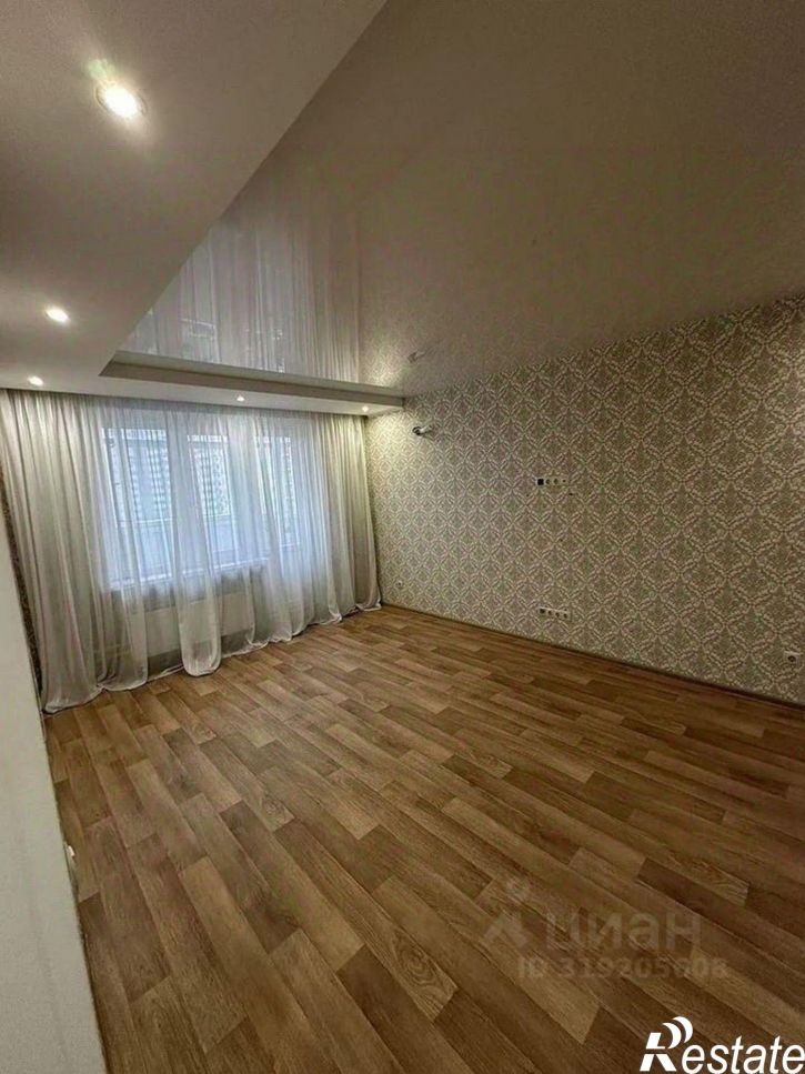 1-комн квартира ул Кремлевская, 110 2,  д. 110 2,  к. 2