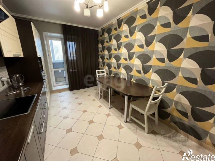 2-комн квартира Московский тракт, 83 к2,  д. 83 к2