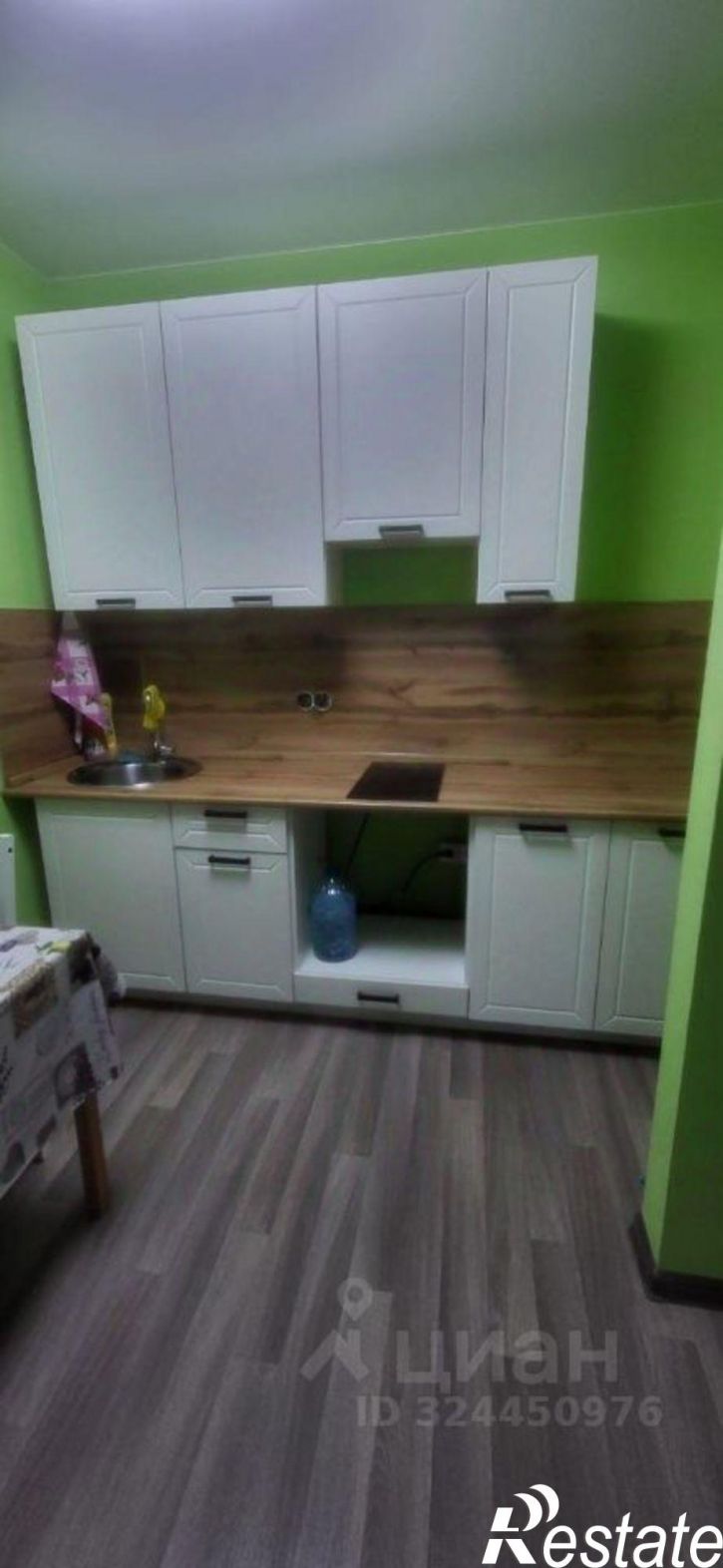 1-комн квартира улица Андрея Приказнова, 7,  д. 7