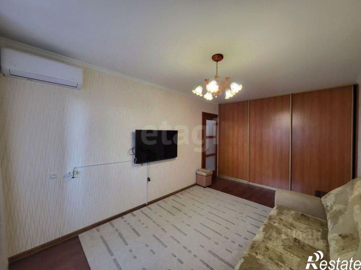 1-комн квартира ул Александра Логунова, 3,  д. 3