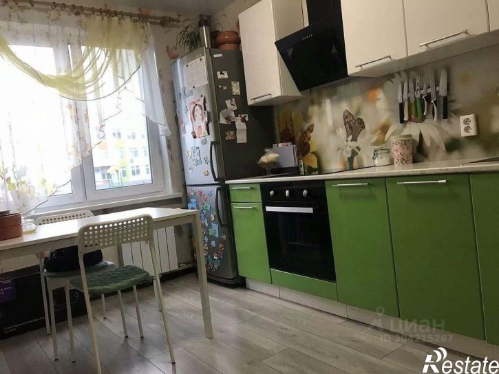 2-комн квартира Беловежская улица, 15,  д. 15