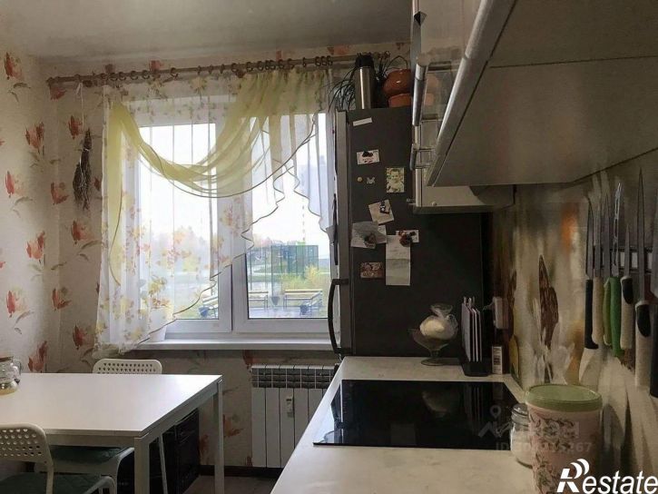 2-комн квартира Беловежская улица, 15,  д. 15