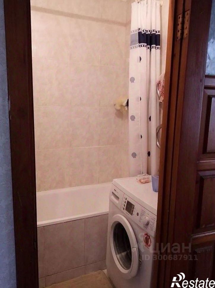 2-комн квартира улица Муравленко, 17,  д. 17