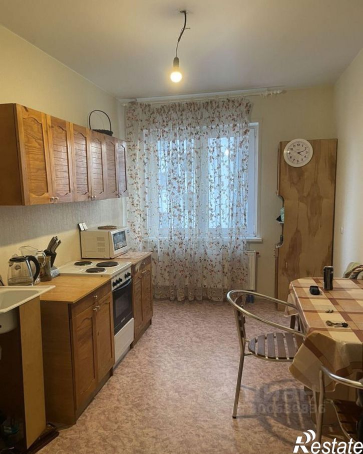 3-комн квартира Интернациональная улица, 199 к7,  д. 199 к7