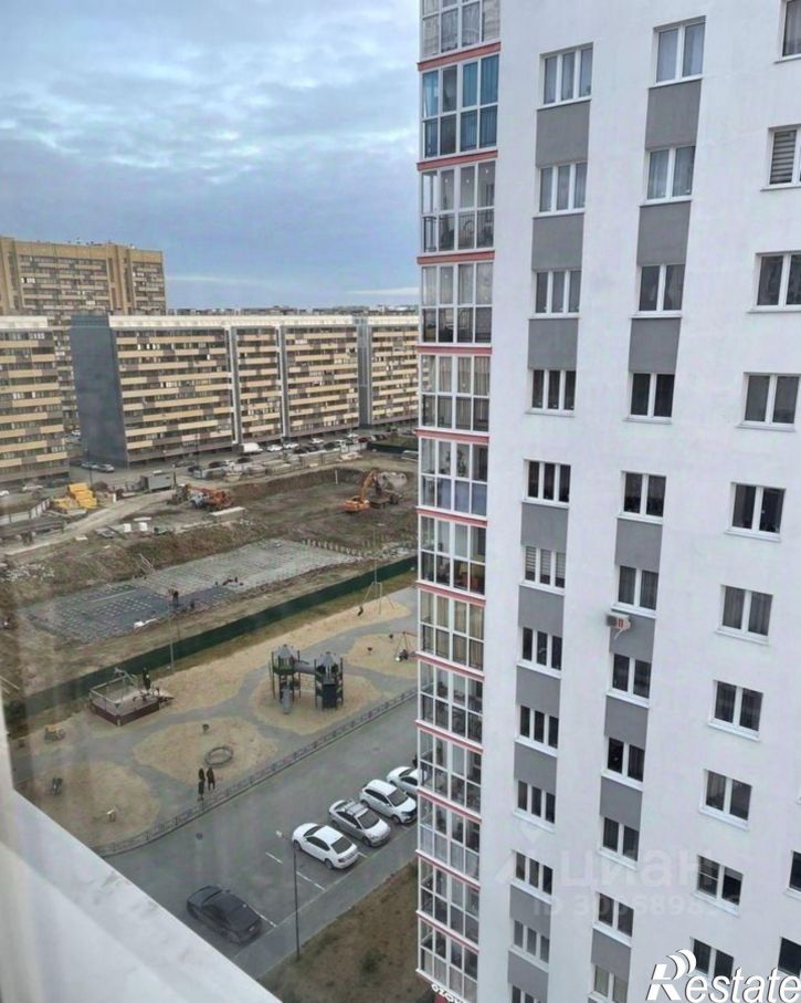 3-комн квартира Интернациональная улица, 199 к7,  д. 199 к7