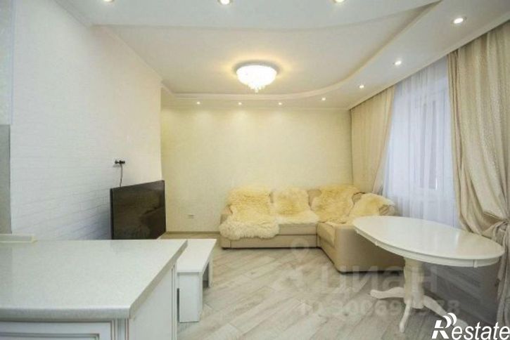 4-комн квартира улица Прокопия Артамонова, 4,  д. 4