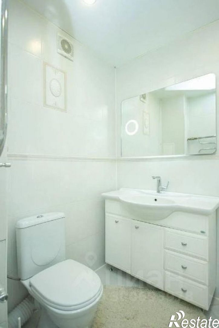 4-комн квартира улица Прокопия Артамонова, 4,  д. 4