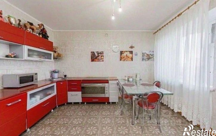 4-комн квартира Широтная улица, 29,  д. 29