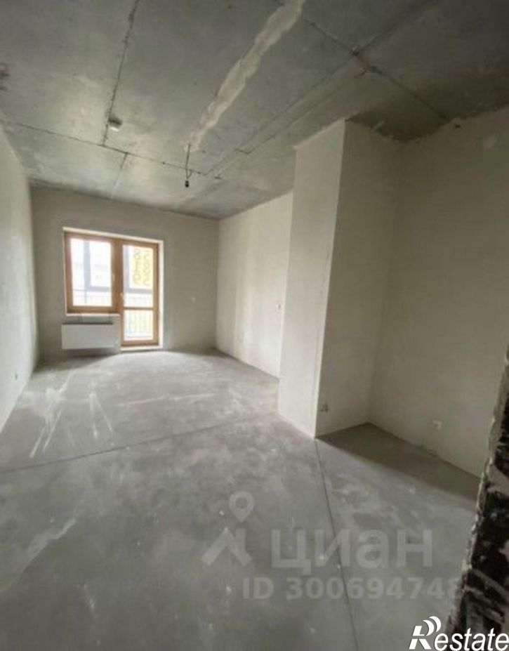 4-комн квартира улица 50 лет Октября, 4,  д. 4