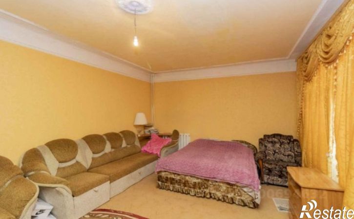 4-комн квартира улица Немцова, 4,  д. 4