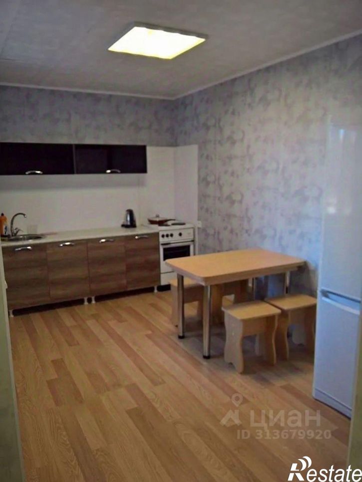 2-комн квартира ул Монтажников, 19 1,  д. 19 1,  к. 1