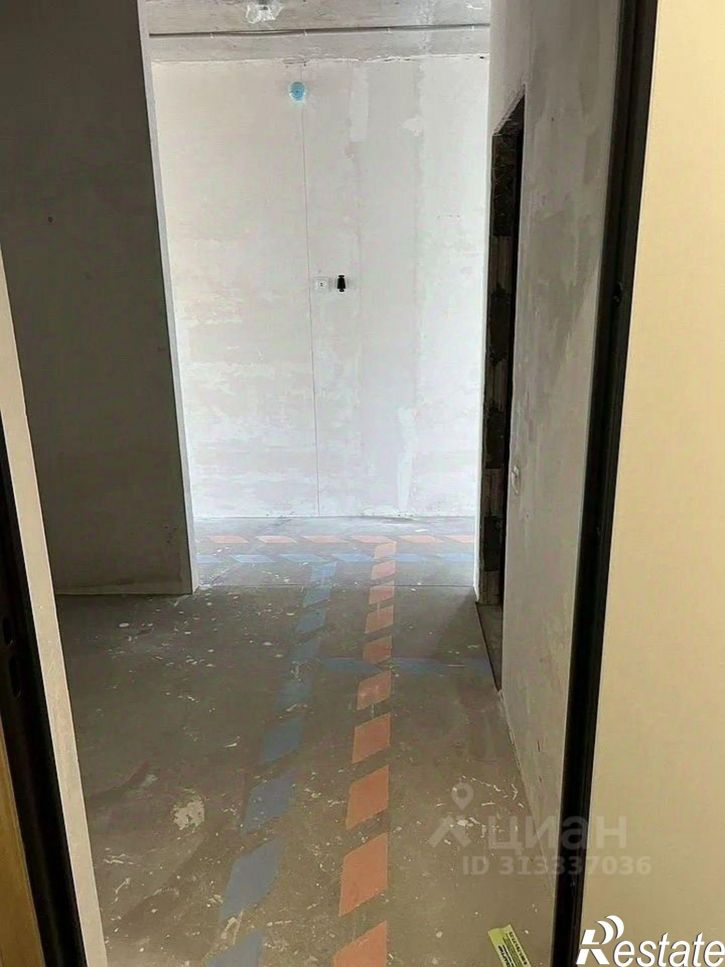 4-комн квартира улица 50 лет Октября, 63Г,  д. 63Г