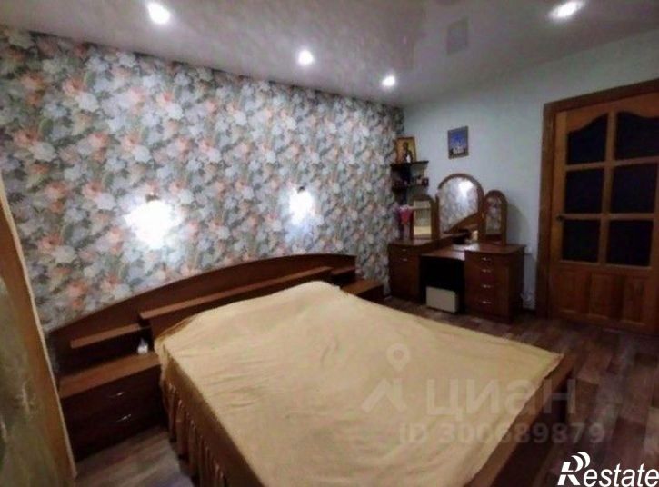 4-комн квартира ул Мельникайте, 135,  д. 135