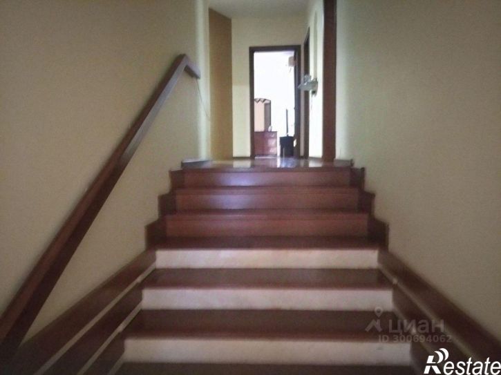 4-комн квартира ул Олимпийская, 8 3,  д. 8 3,  к. 3