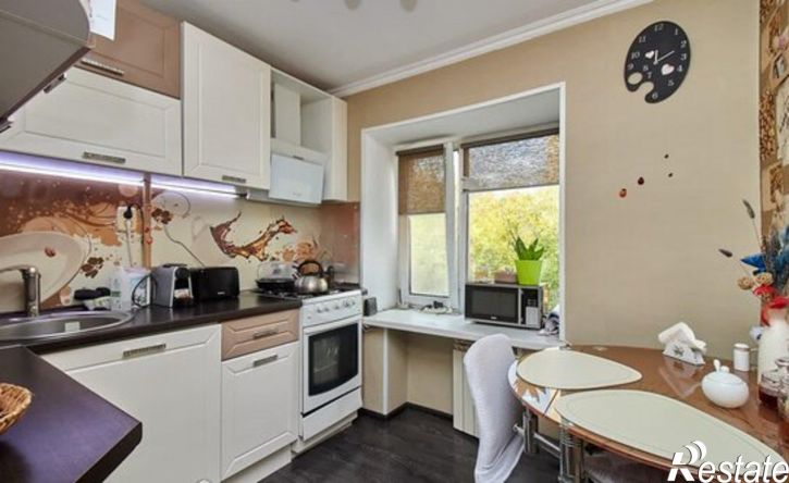 2-комн квартира улица Республики, 158,  д. 158