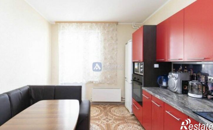 3-комн квартира улица Николая Зелинского, 23,  д. 23