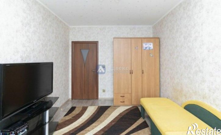 3-комн квартира улица Николая Зелинского, 23,  д. 23