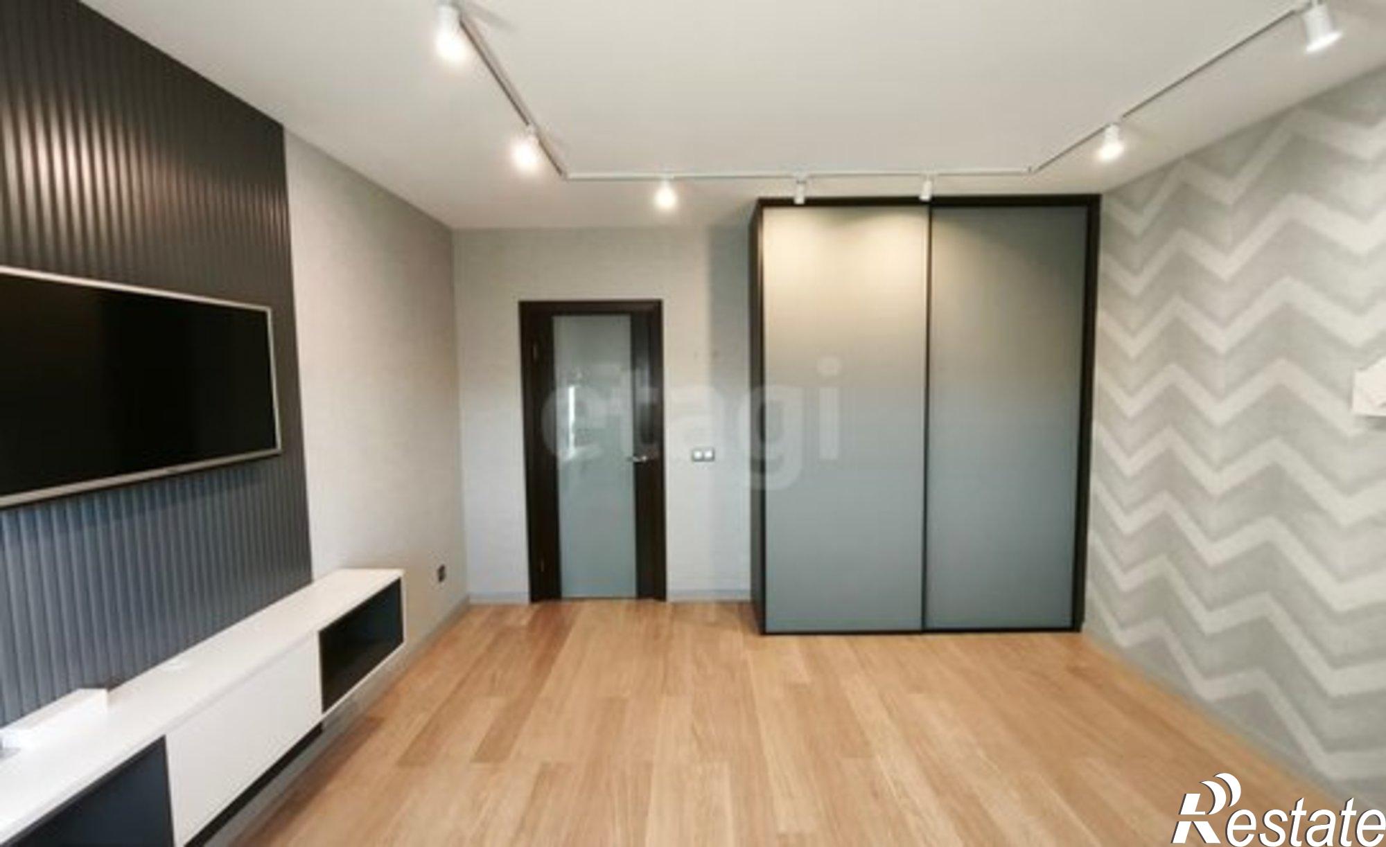 Купить квартиру за 13 000 000 рублей на улица Евгения Богдановича, 11 к3