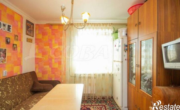 1-комн квартира улица Республики, 246,  д. 246