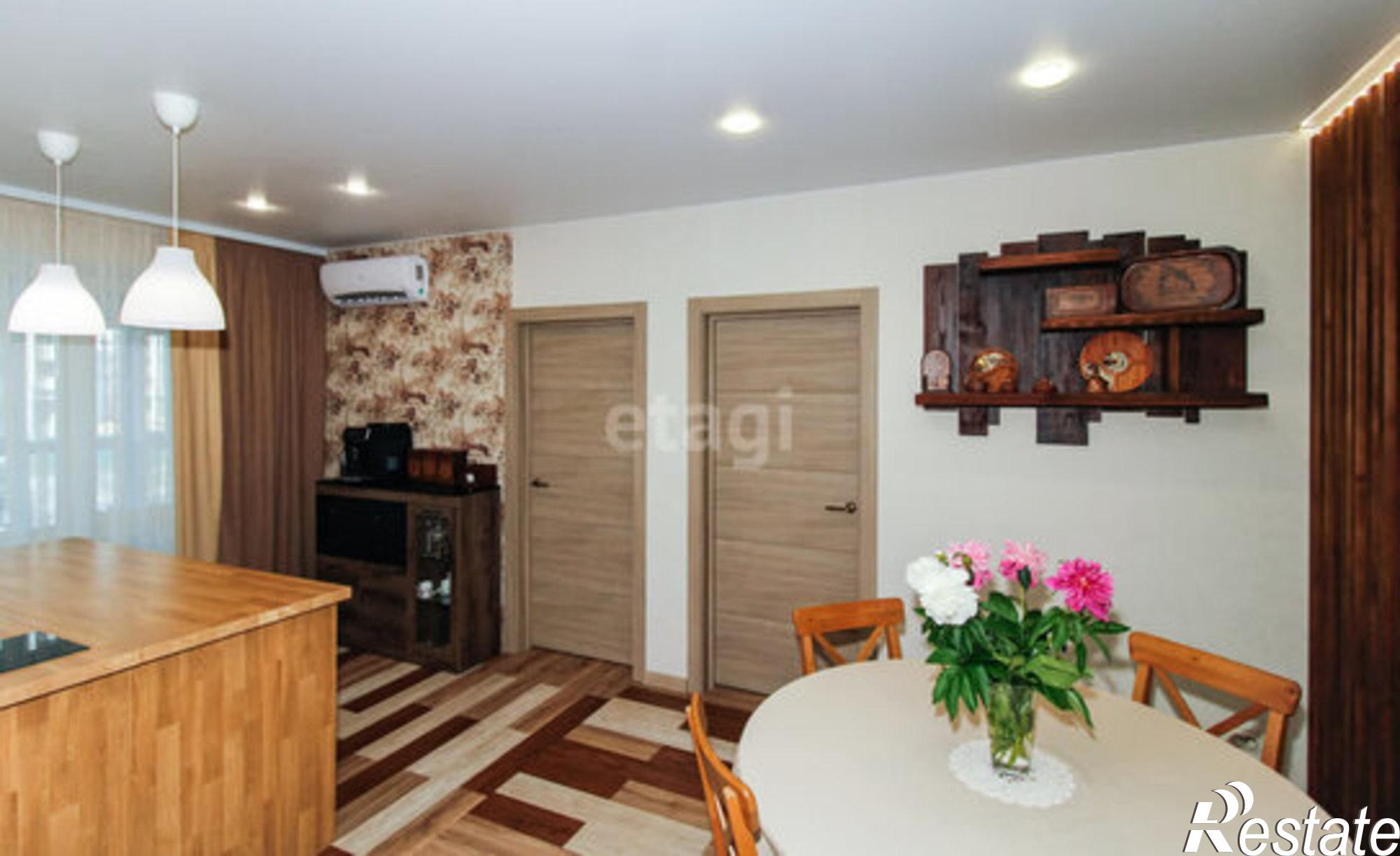 Купить квартиру за 10 500 000 рублей на улица Павла Шарова, 12А