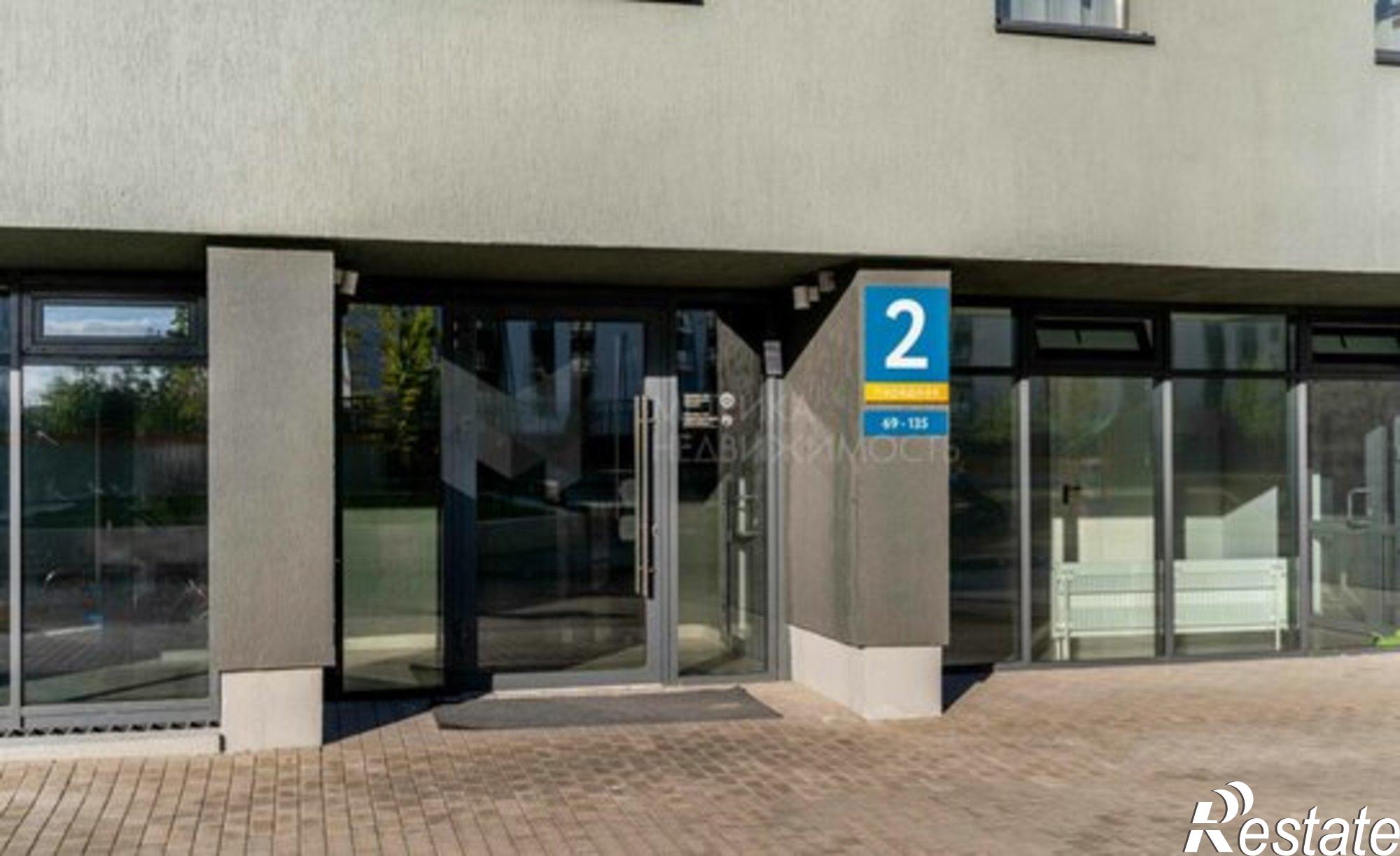 Купить квартиру за 8 100 000 рублей на улица Павла Никольского, 10 к1