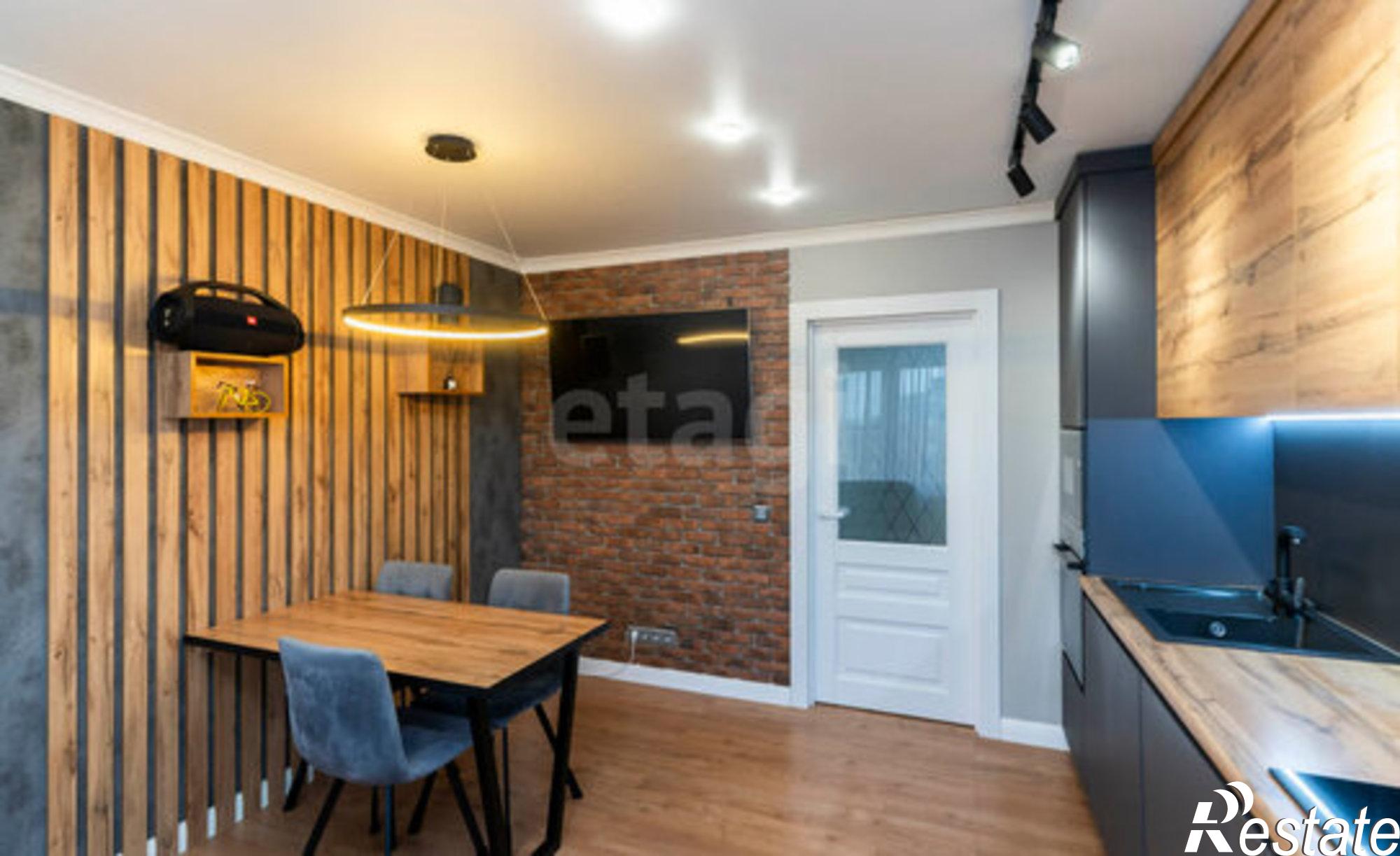 Купить квартиру за 11 000 000 рублей на ул Николая Ростовцева, 24 1