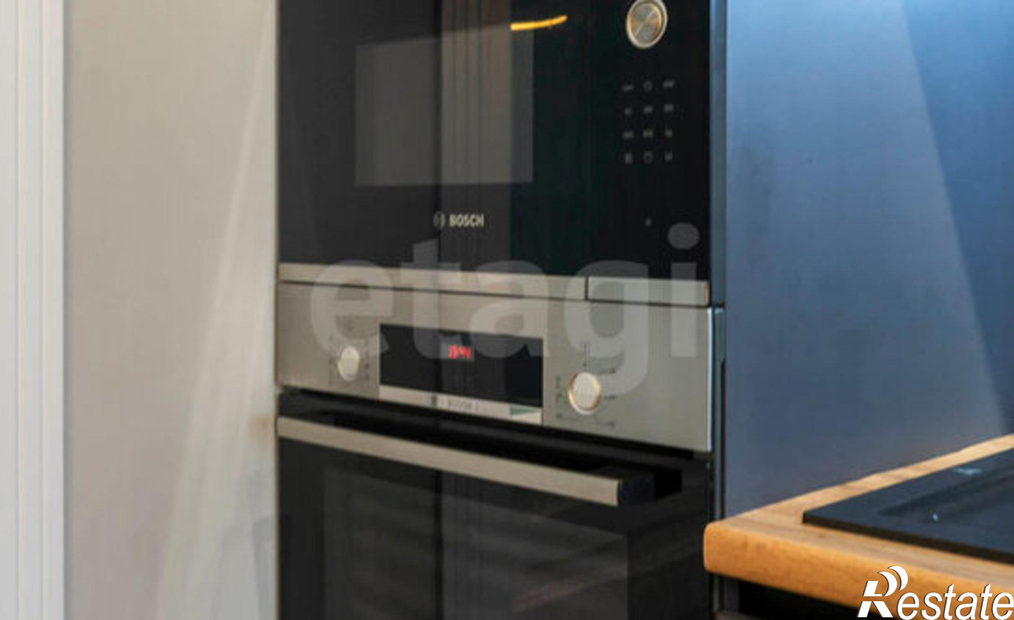 Купить квартиру за 11 000 000 рублей на ул Николая Ростовцева, 24 1