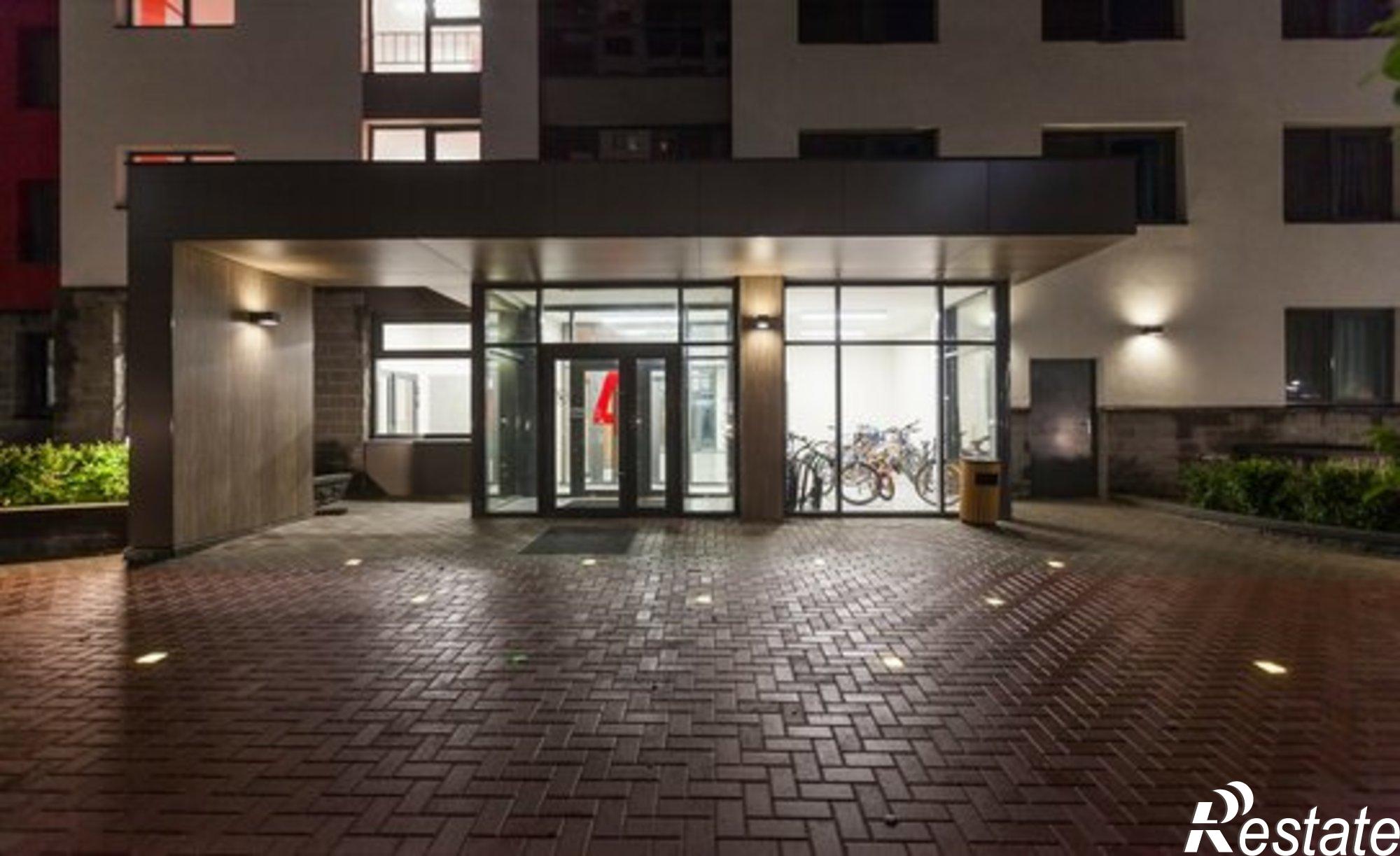 Купить квартиру за 13 000 000 рублей на ул Газовиков, 69