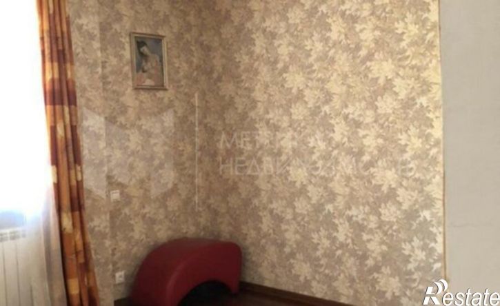 5-комн квартира улица Кирова, 8,  д. 8