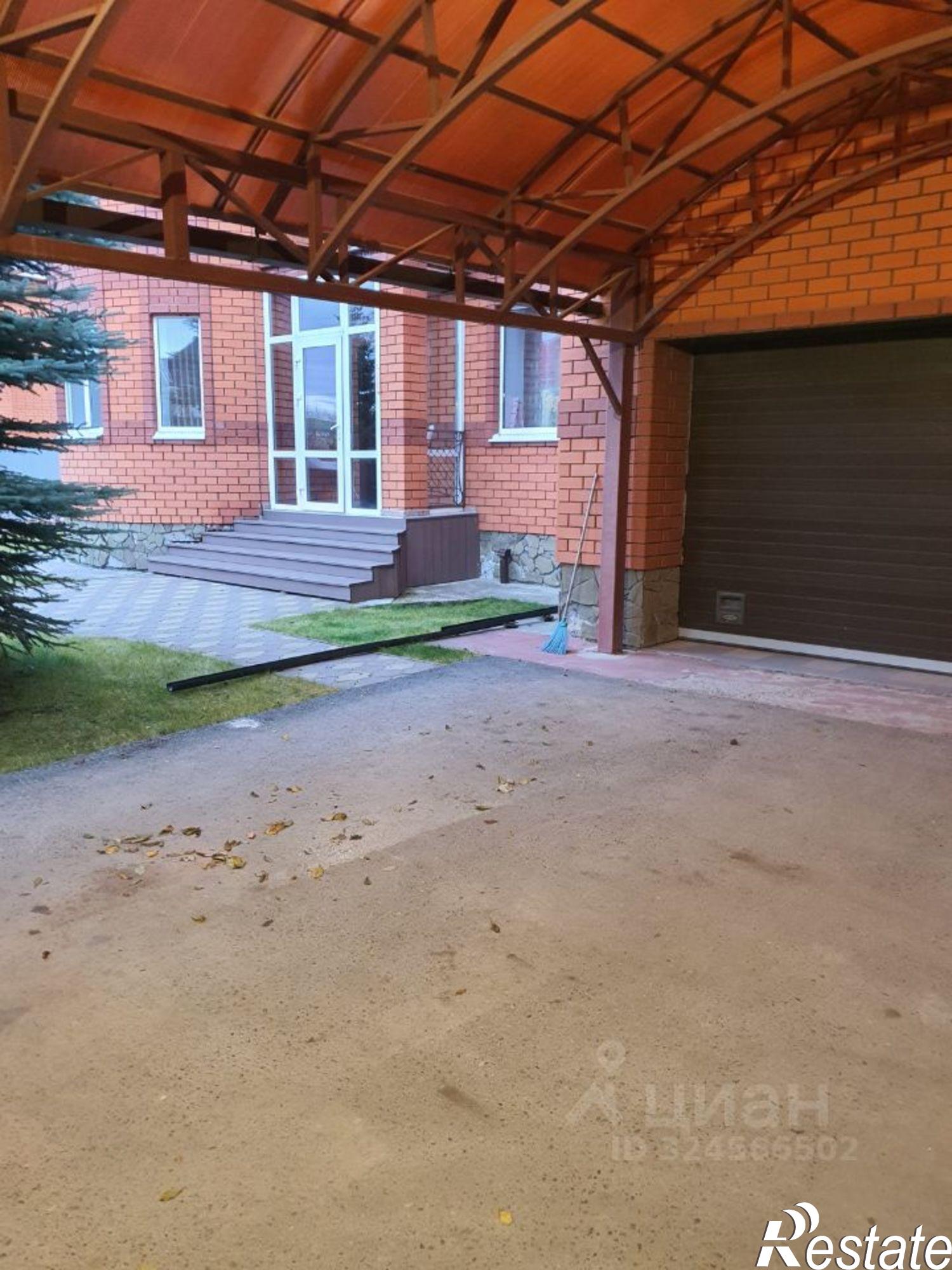 Сдать дачу, дом, коттедж за 150 000 рублей на ул Рабочей Молодежи, 32