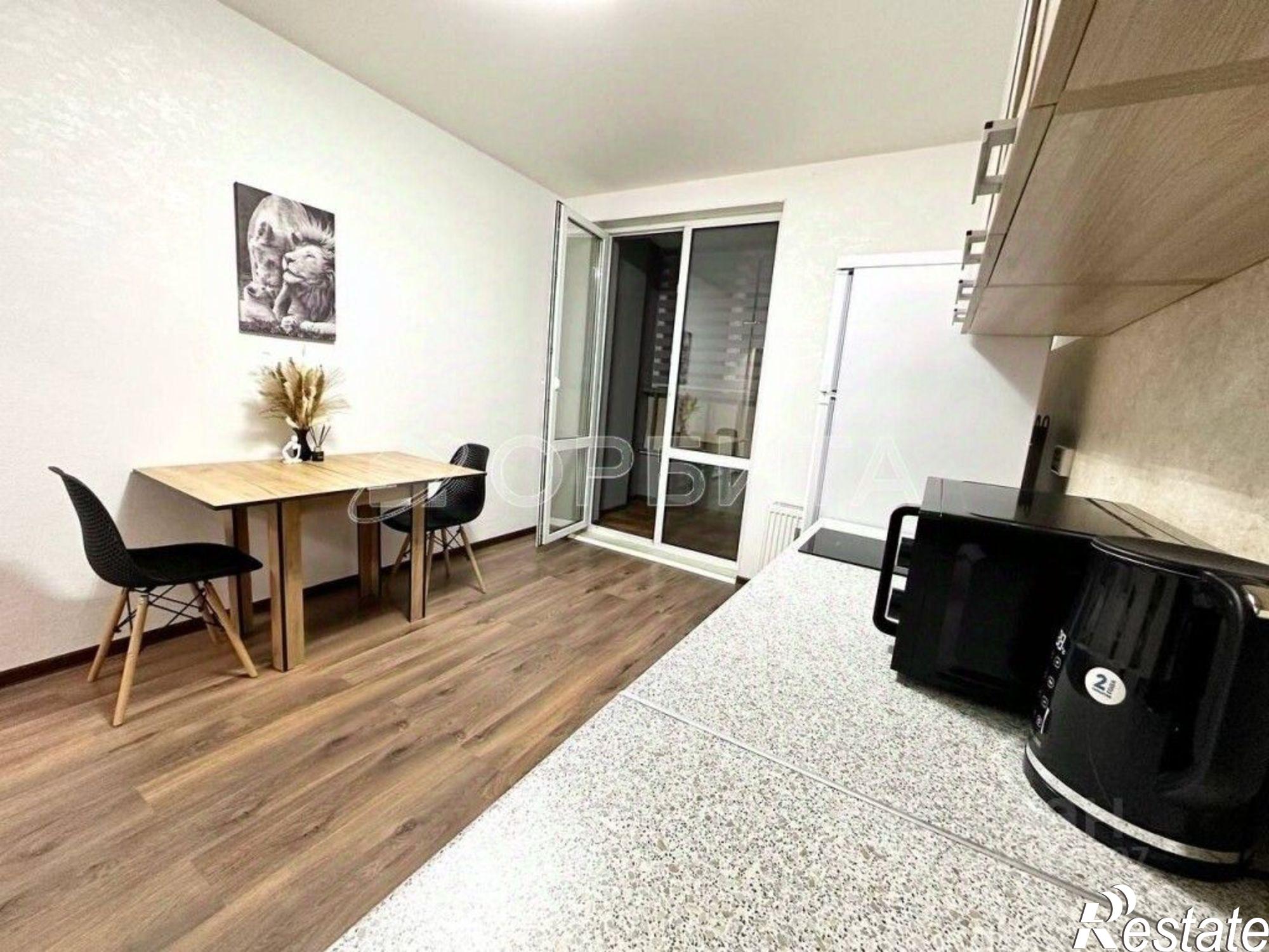 Купить квартиру за 5 290 000 рублей на ул Александра Протозанова, 18 1