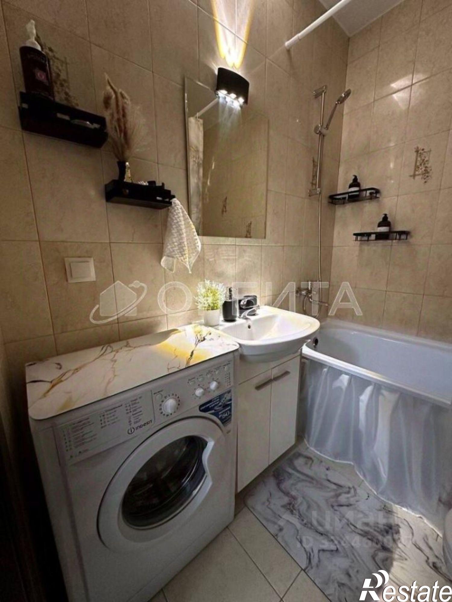 Купить квартиру за 5 290 000 рублей на ул Александра Протозанова, 18 1