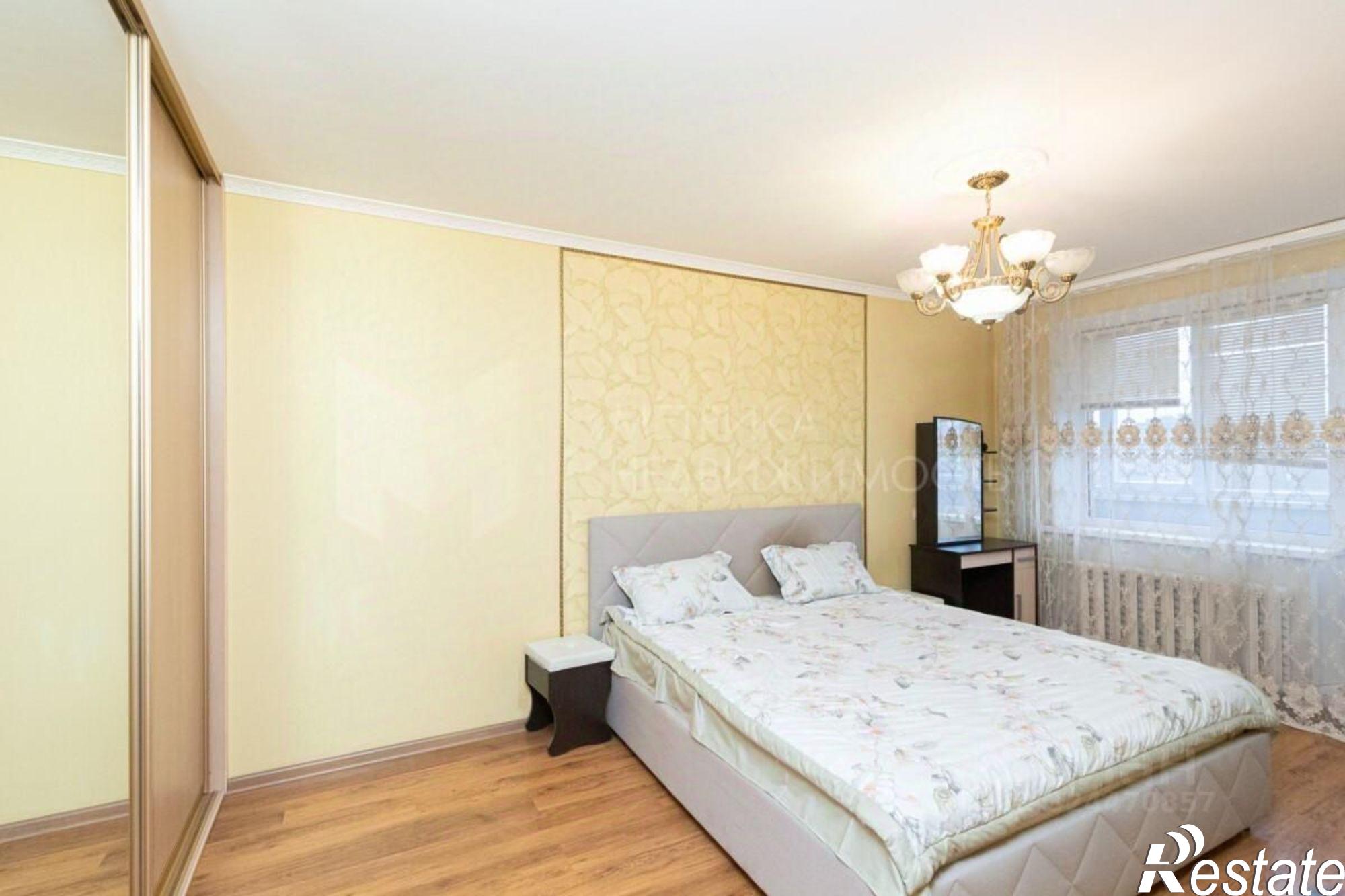 Купить квартиру за 5 800 000 рублей на улица Республики, 219