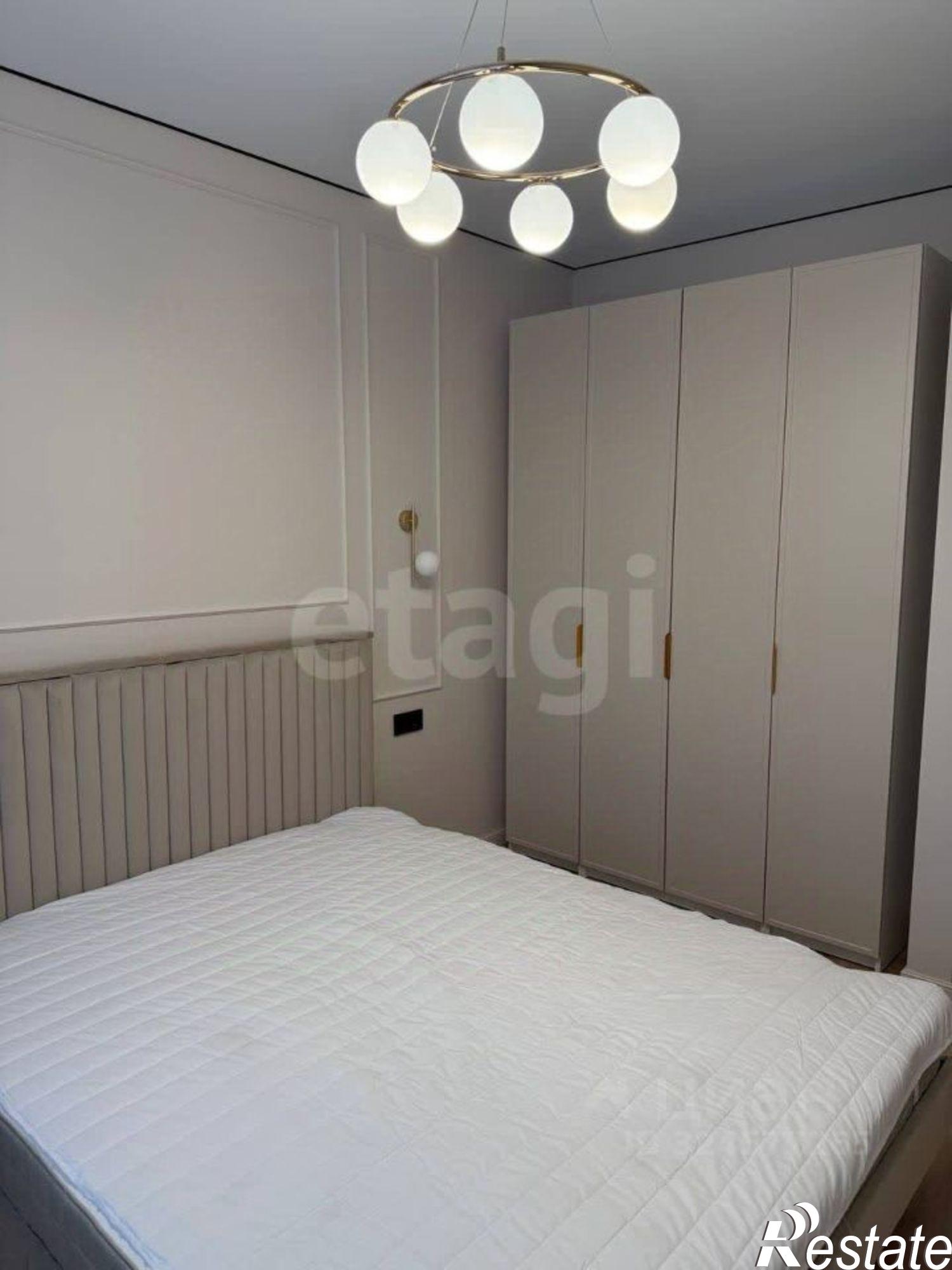 Сдать квартиру за 40 000 рублей на ул Первооткрывателей, 9