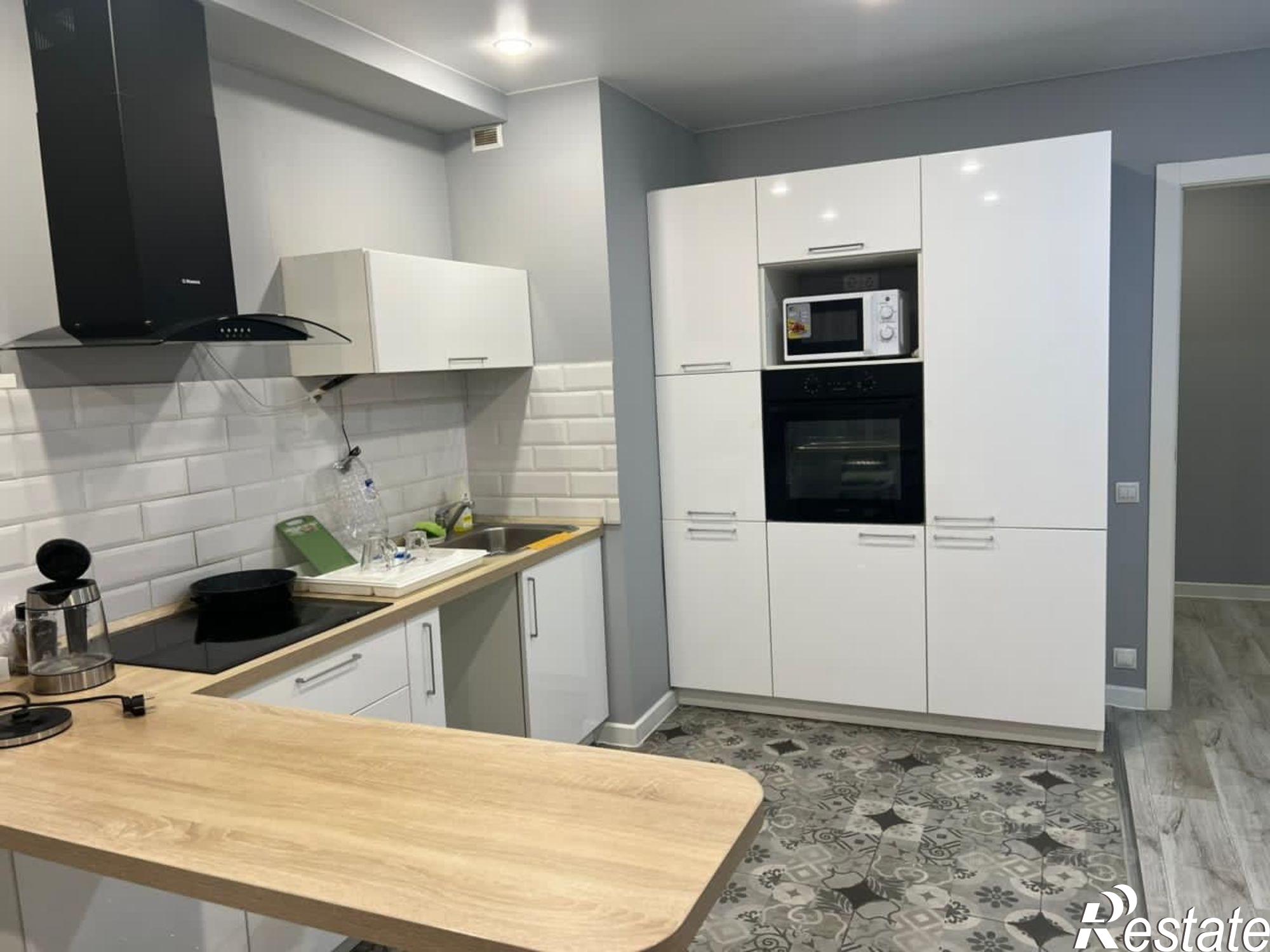 Сдать квартиру за 34 000 рублей на улица Созидателей, 10