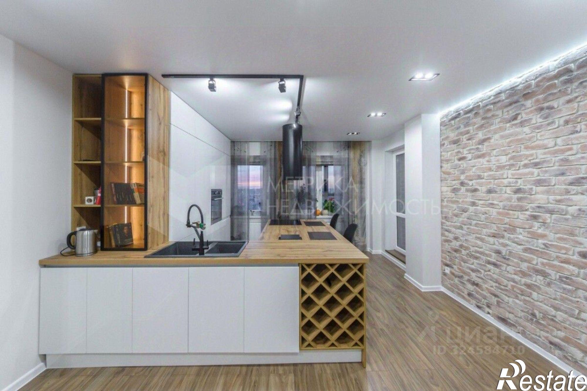 Сдать квартиру за 62 000 рублей на улица Федюнинского, 64/1