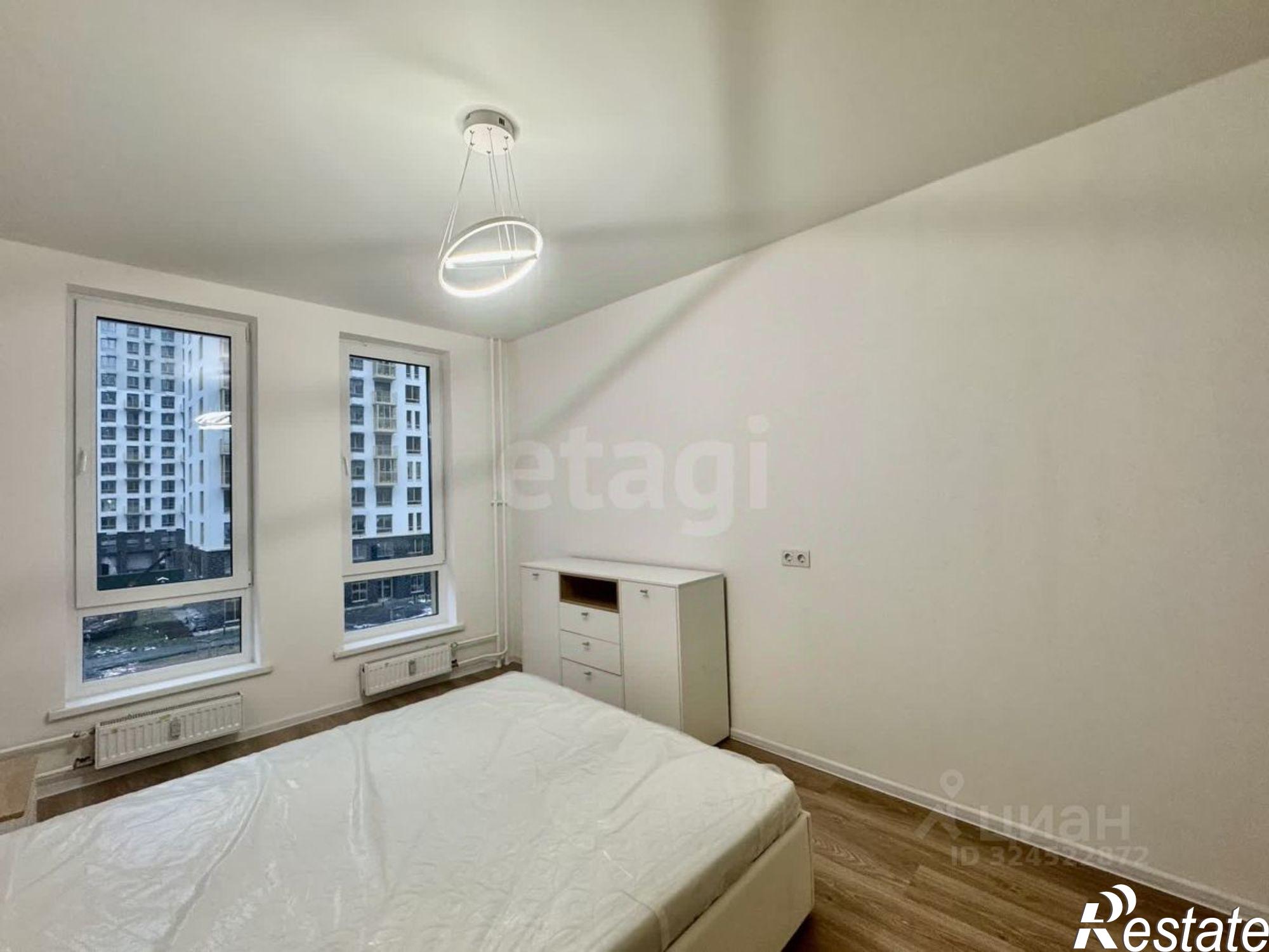 Сдать квартиру за 30 000 рублей на улица Юрия Рогачёва, 11 к2