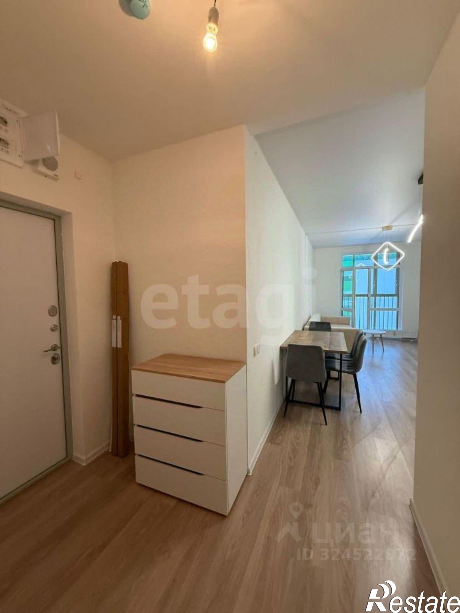 Сдать квартиру за 30 000 рублей на улица Юрия Рогачёва, 11 к2