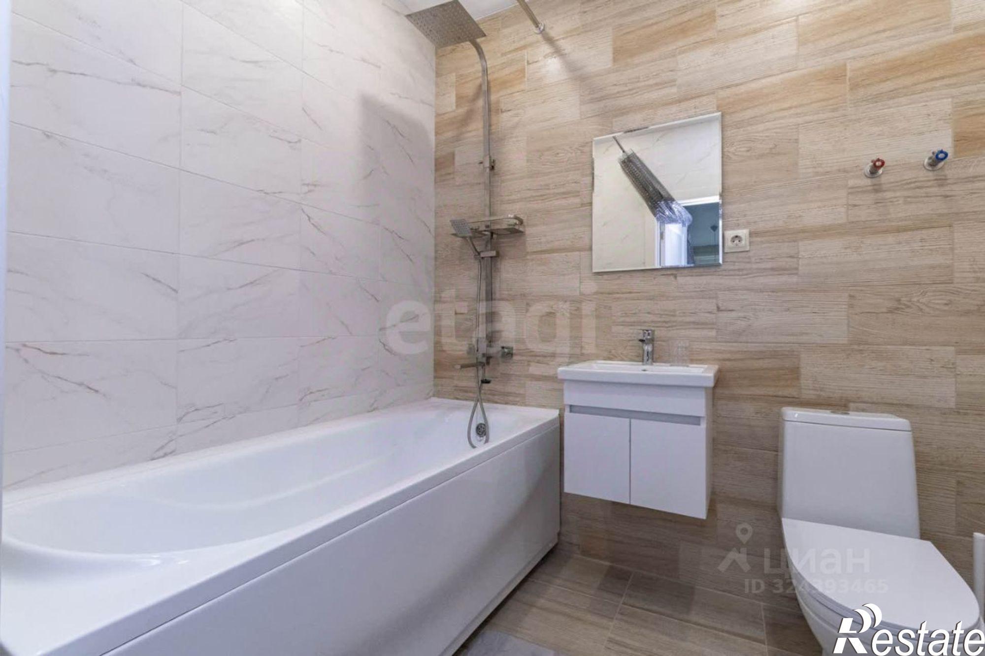 Купить квартиру за 5 500 000 рублей на Новгородская улица, 9Б