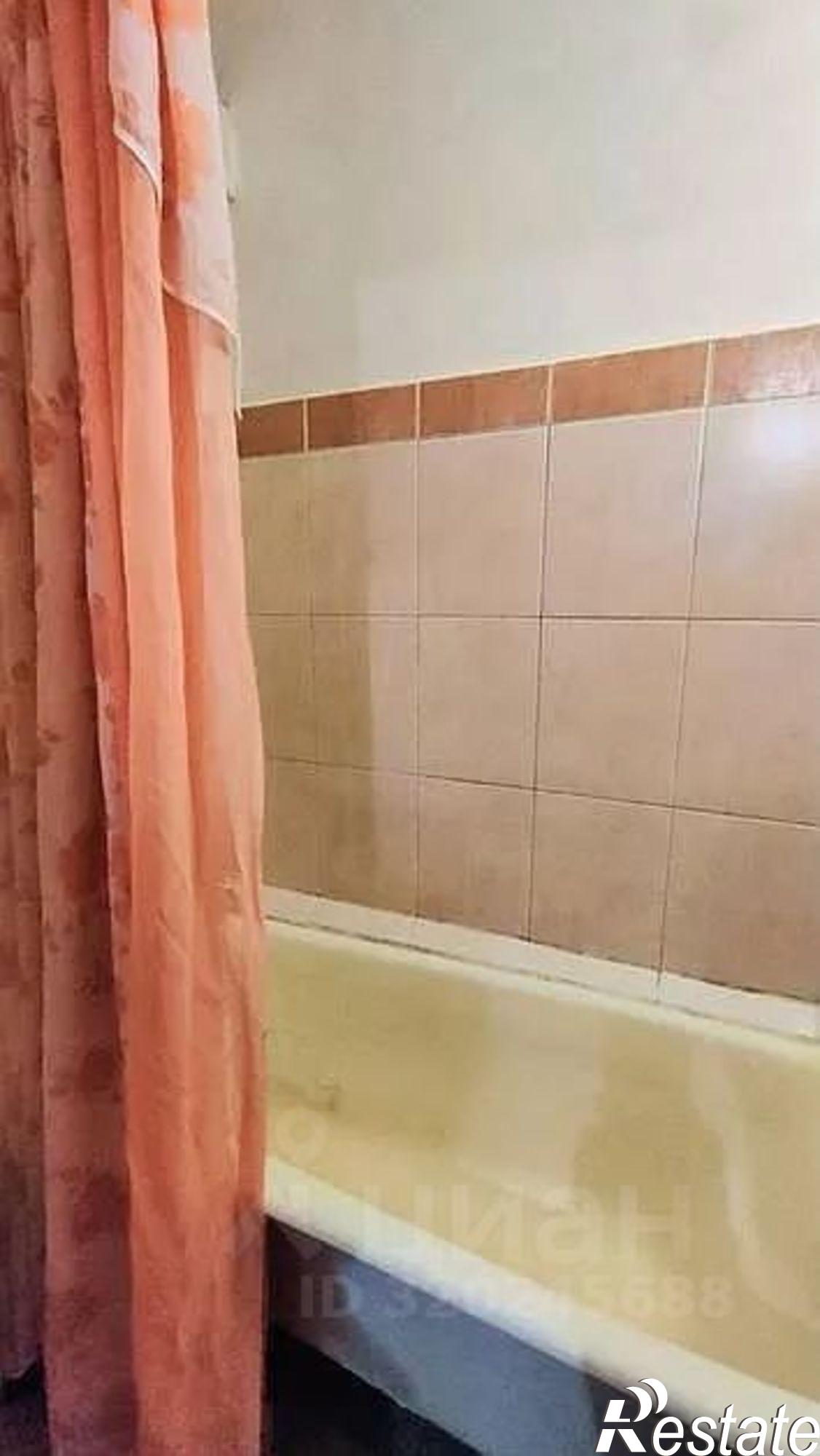 Купить квартиру за 3 390 000 рублей на ул Республики, 146